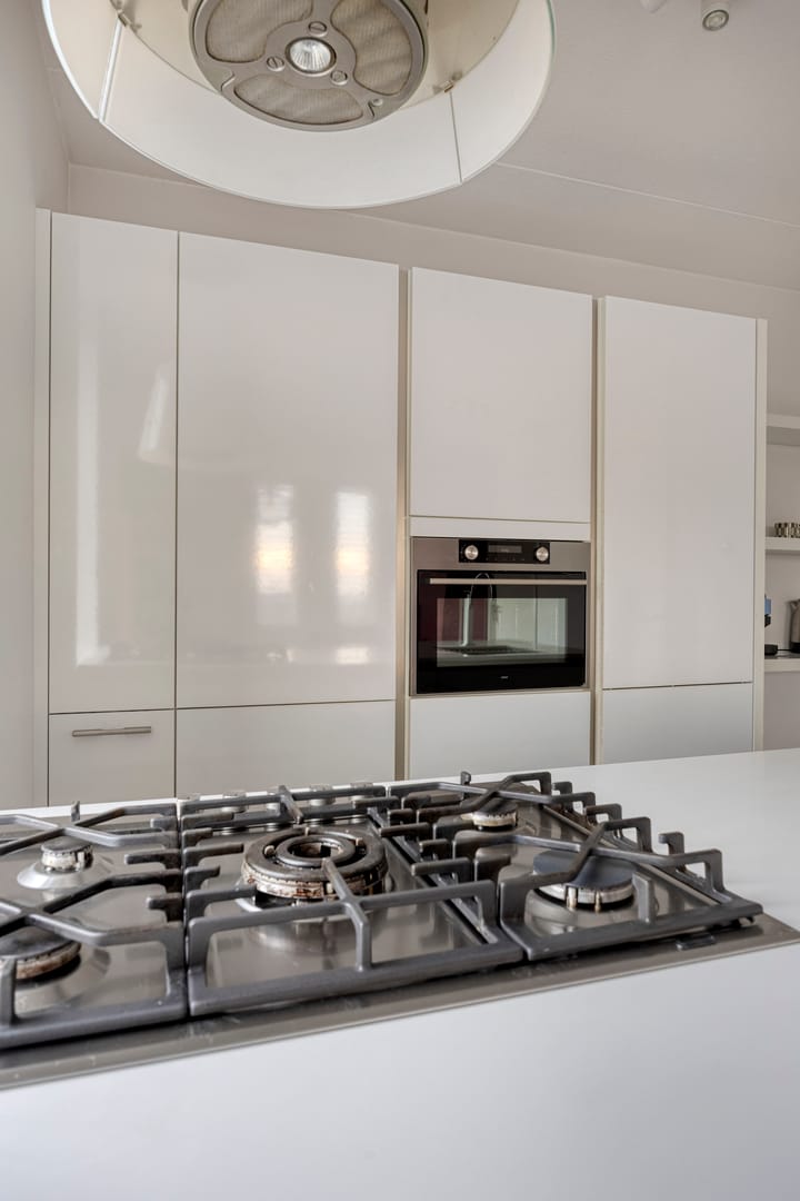 Foto 10 van Hoofdweg 854-P