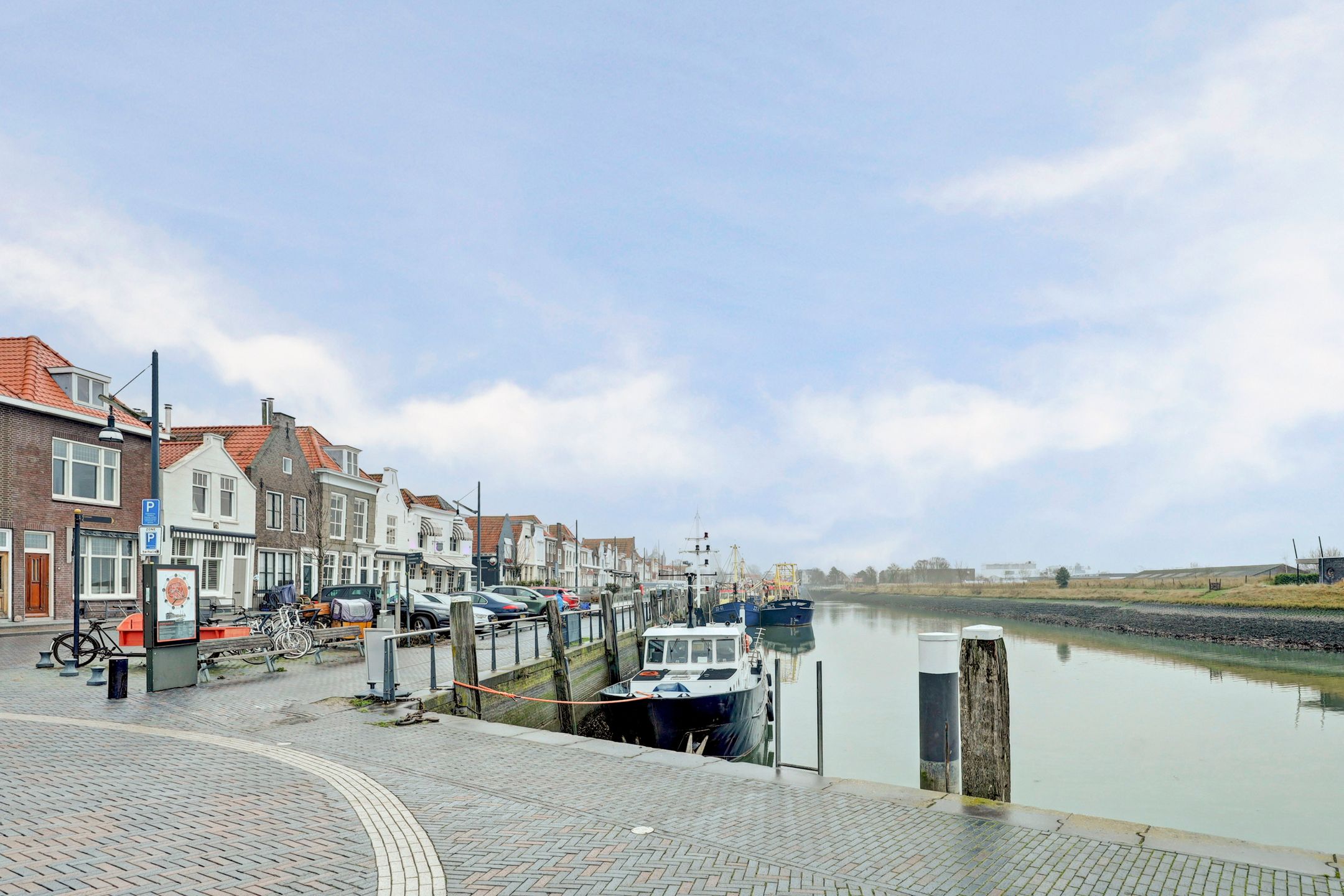 Photo 6 of Hoofdpoortstraat 34