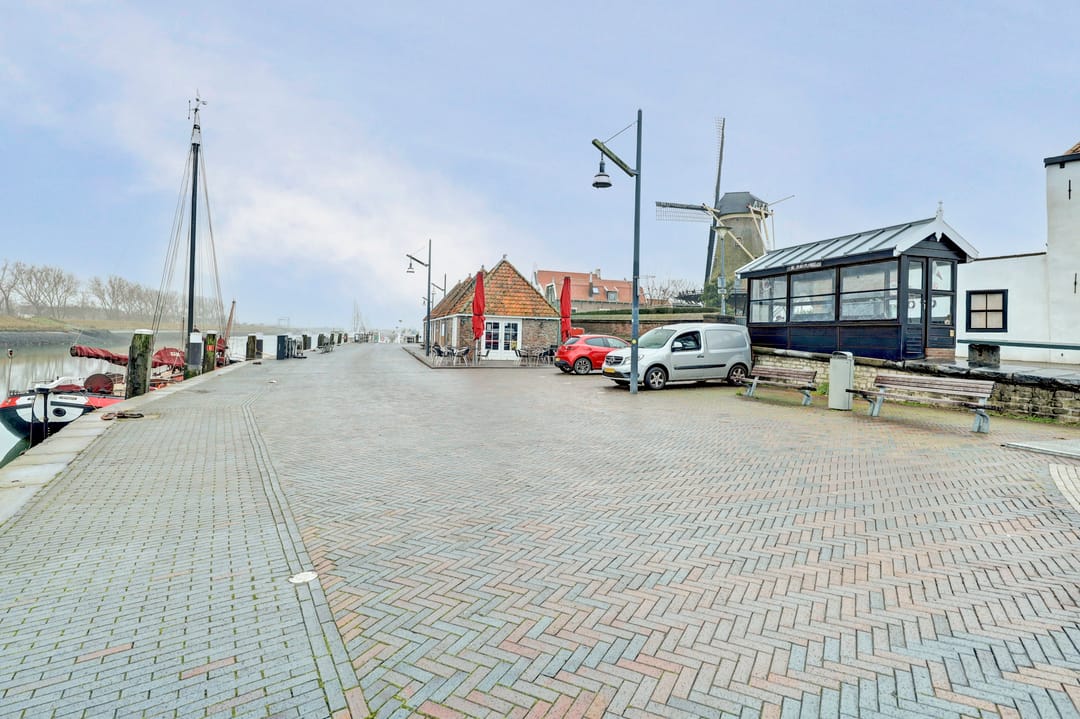 Photo 7 of Hoofdpoortstraat 34