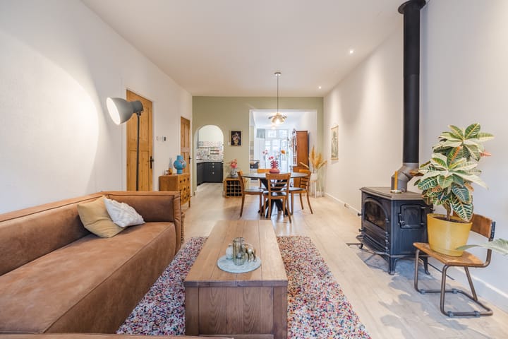 Photo 5 of Borneostraat 7