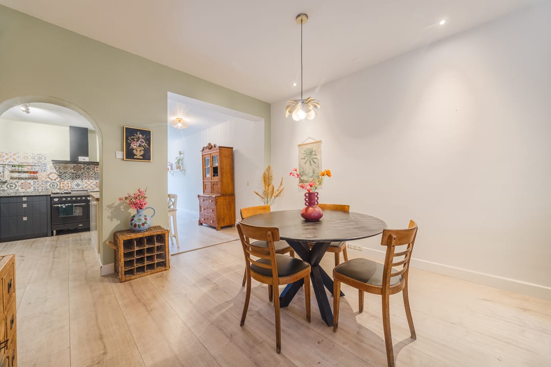 Photo 8 of Borneostraat 7