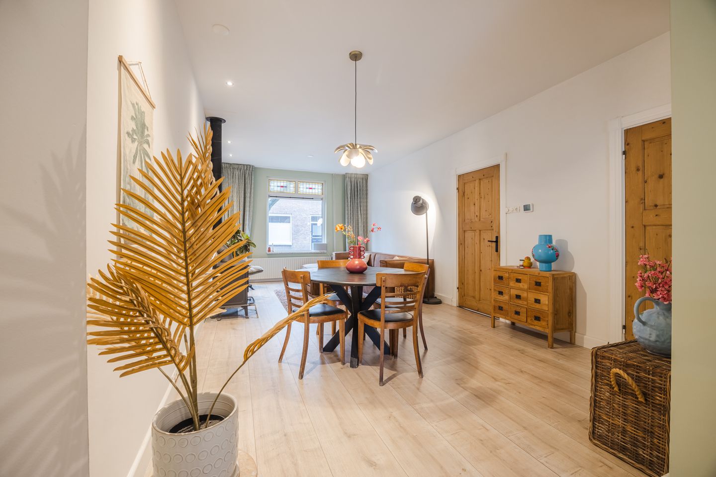 Photo 10 of Borneostraat 7