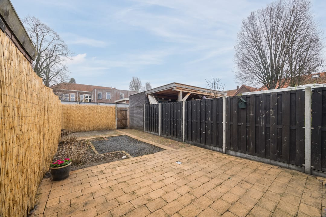 Photo 23 of Borneostraat 7