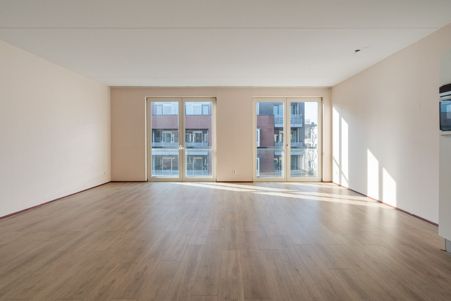 Foto 5 van Meerten Verhoffstraat 10-D21