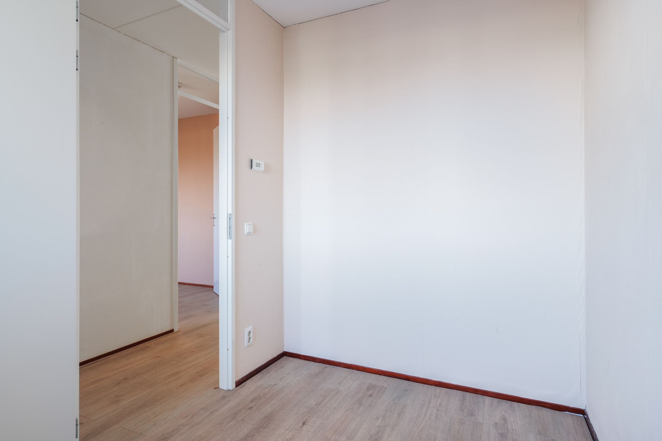 Foto 18 van Meerten Verhoffstraat 10-D21