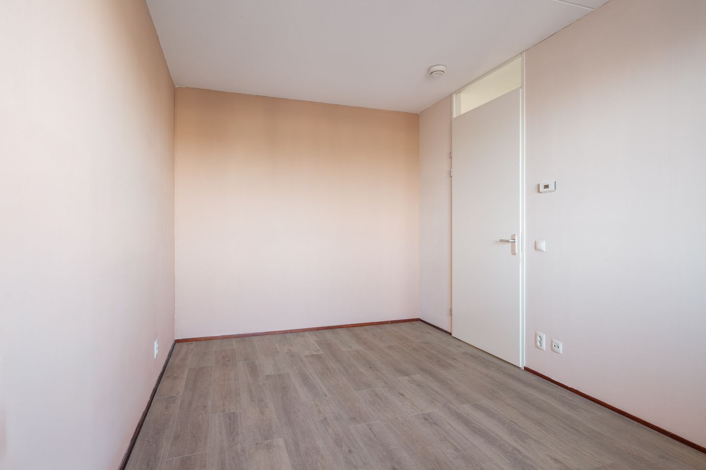 Foto 20 van Meerten Verhoffstraat 10-D21