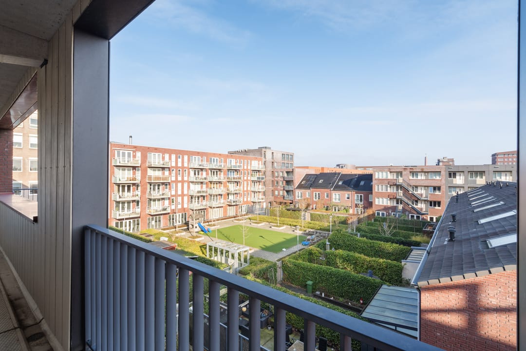 Foto 22 van Meerten Verhoffstraat 10-D21