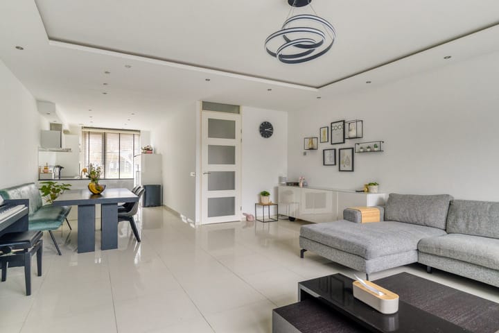 Photo 2 of Marseillehaven 8