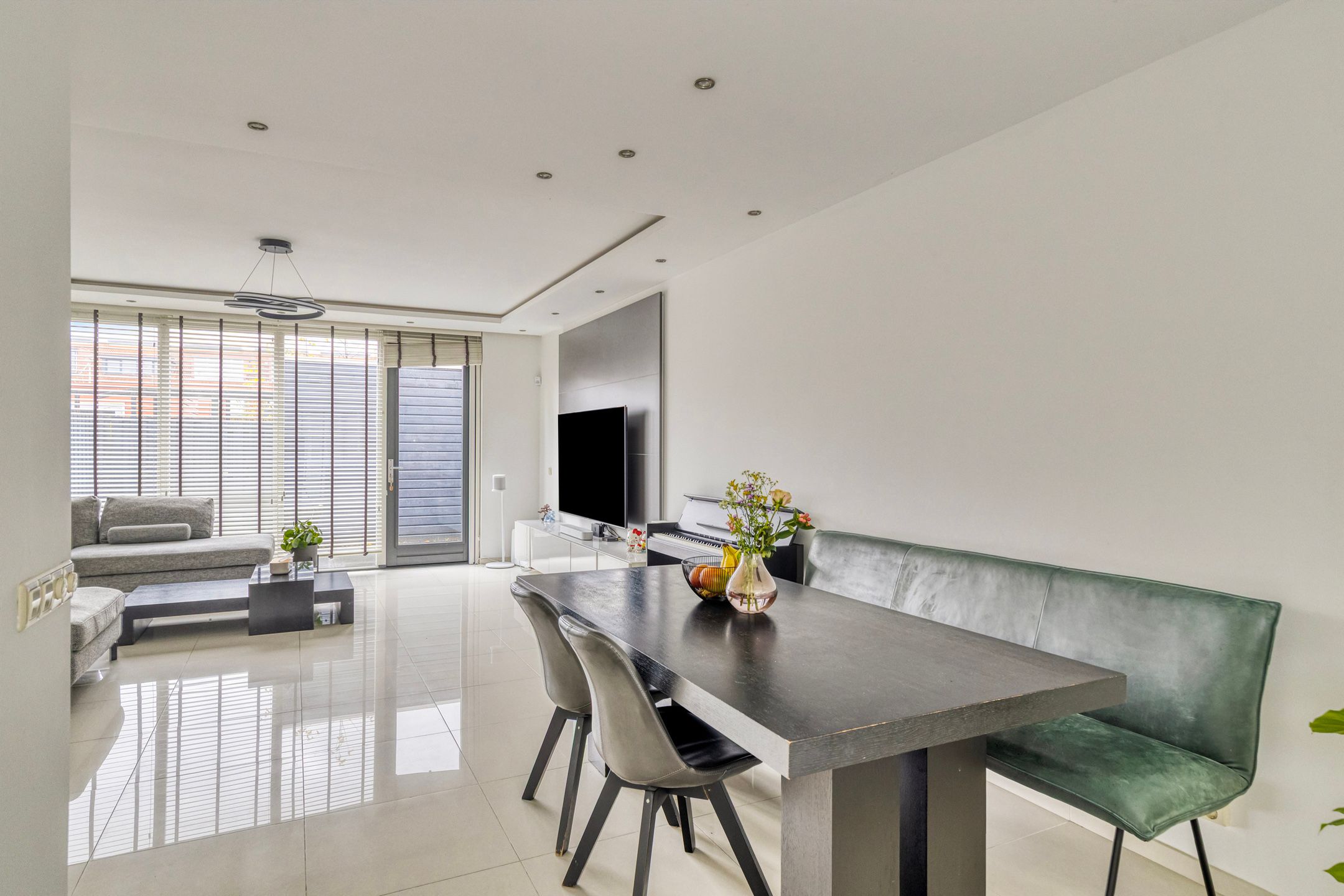 Foto 12 van Marseillehaven 8