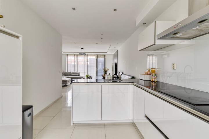 Photo 15 of Marseillehaven 8