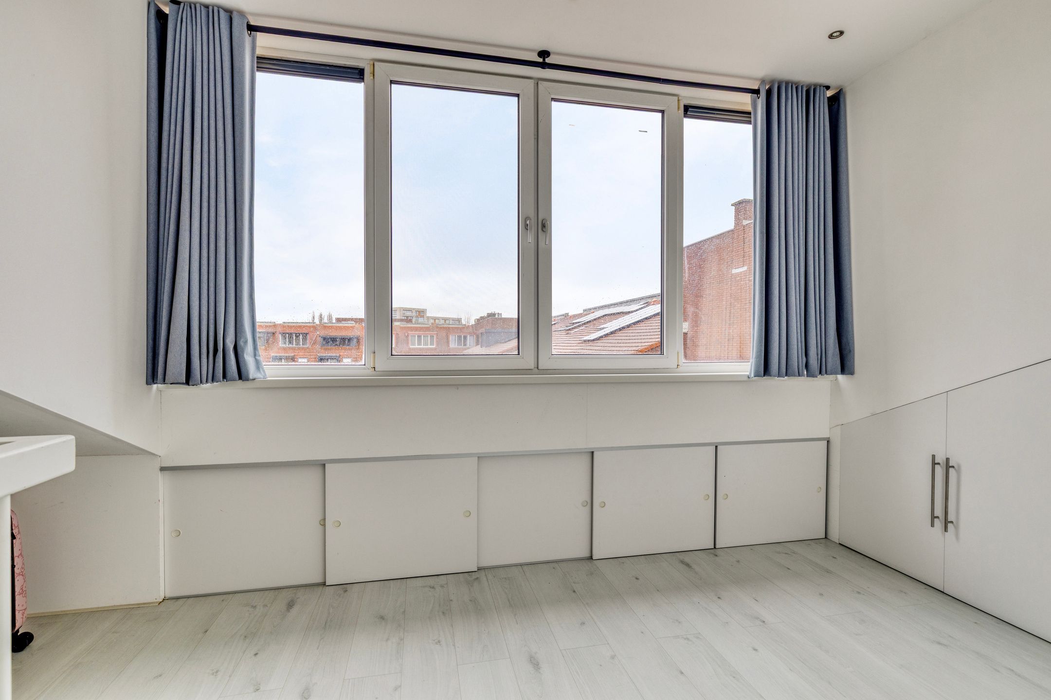 Foto 27 van Marseillehaven 8