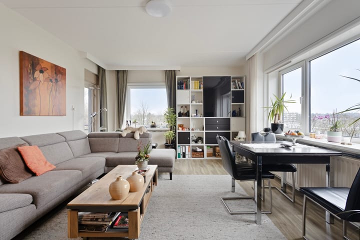 Photo 8 of Nobelstraat 46