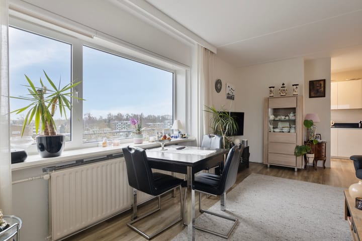 Photo 10 of Nobelstraat 46