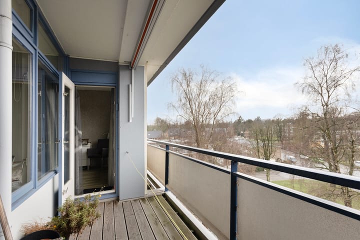 Photo 19 of Nobelstraat 46