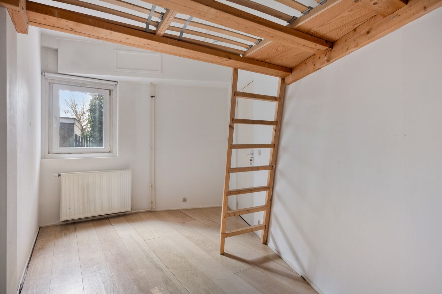 Foto 4 van van Heutszstraat 54