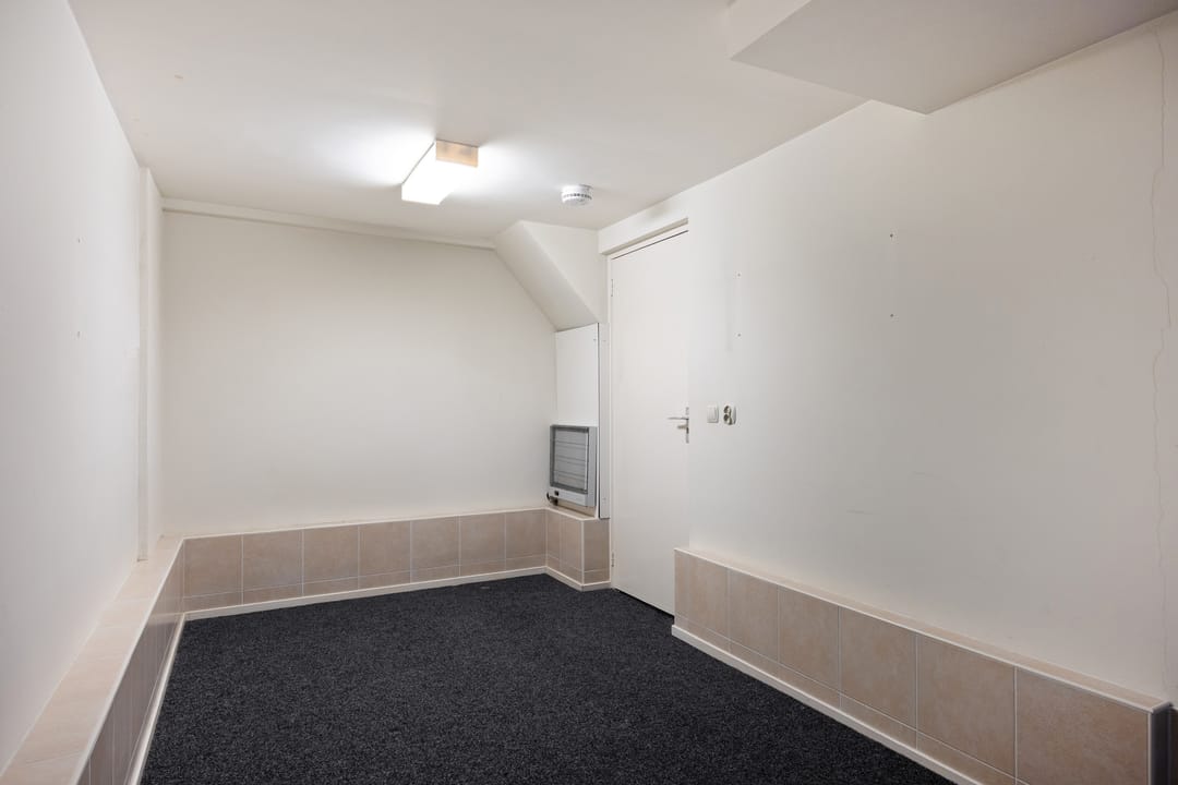 Foto 23 van van Heutszstraat 54