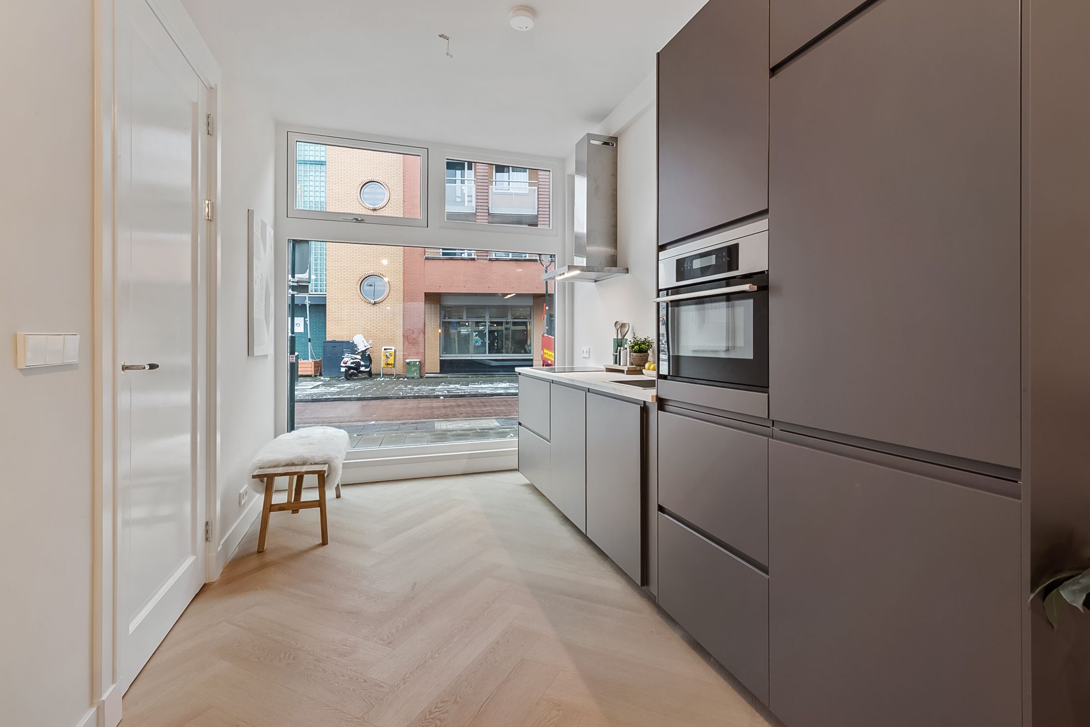 Foto 12 van Spoorstraat 12