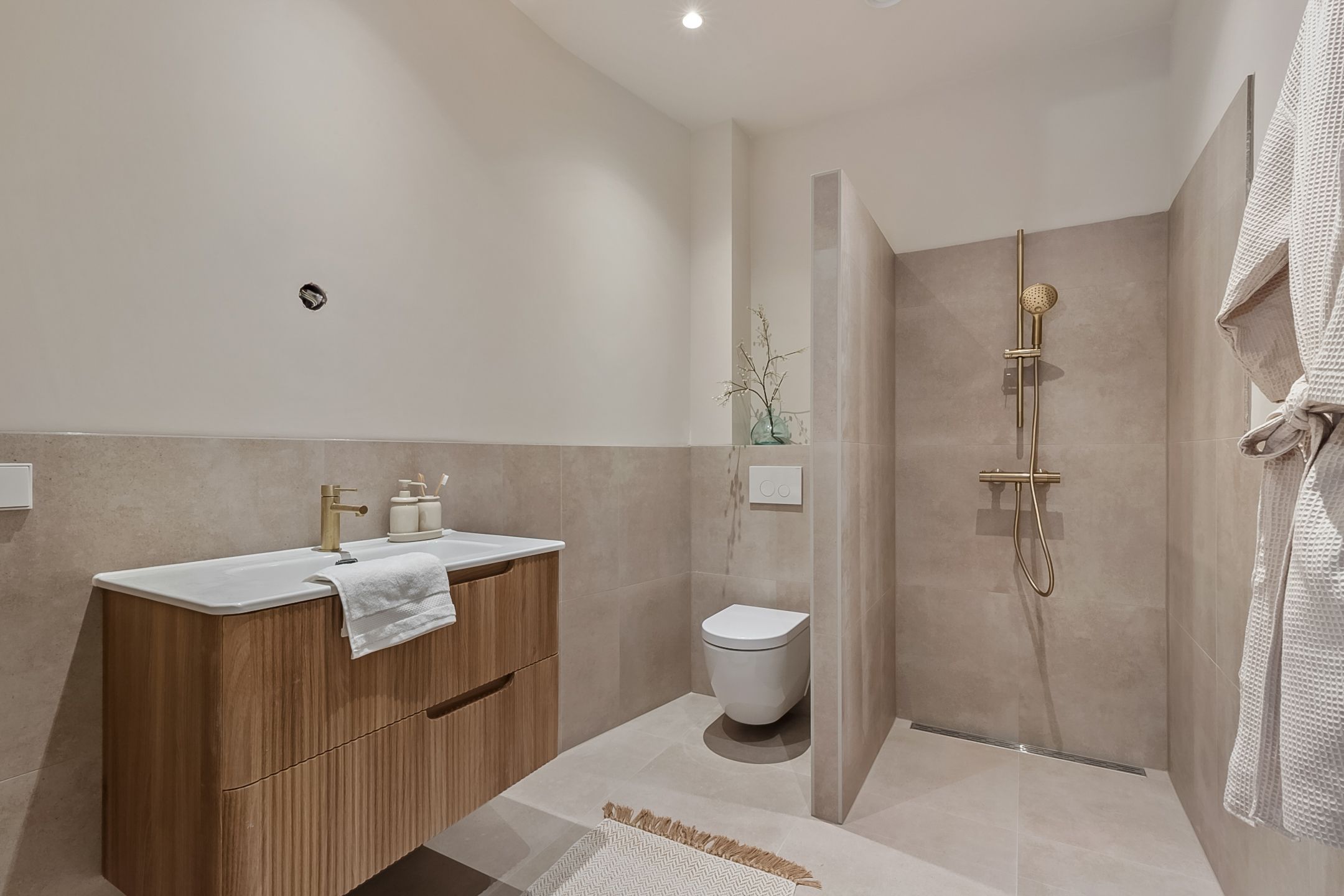 Foto 21 van Spoorstraat 12