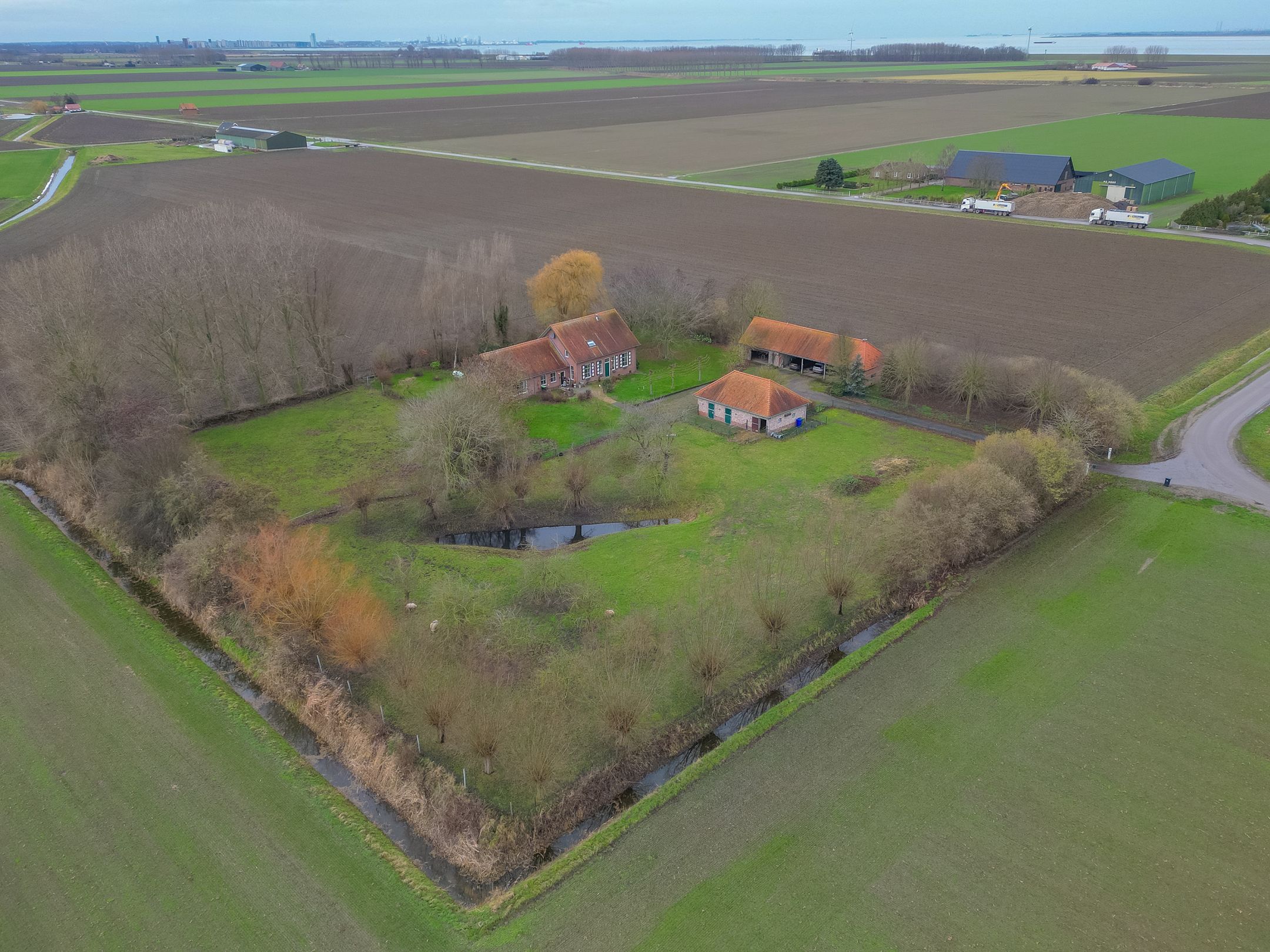 Foto 36 van Kamperseweg 12