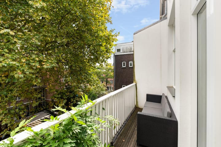 Foto 22 van IJsclubstraat 36-B