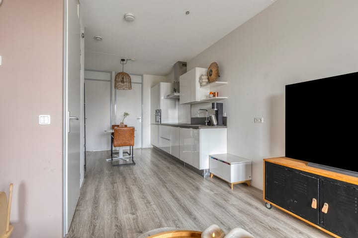 Photo 3 of J.G. Waltherhof 61