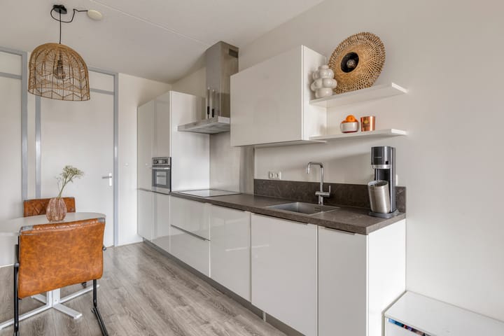 Photo 4 of J.G. Waltherhof 61