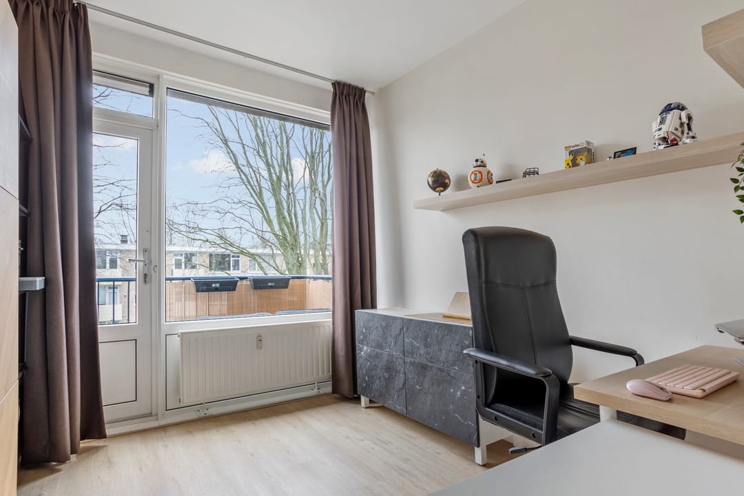 Foto 22 van Van Opbergenstraat 20