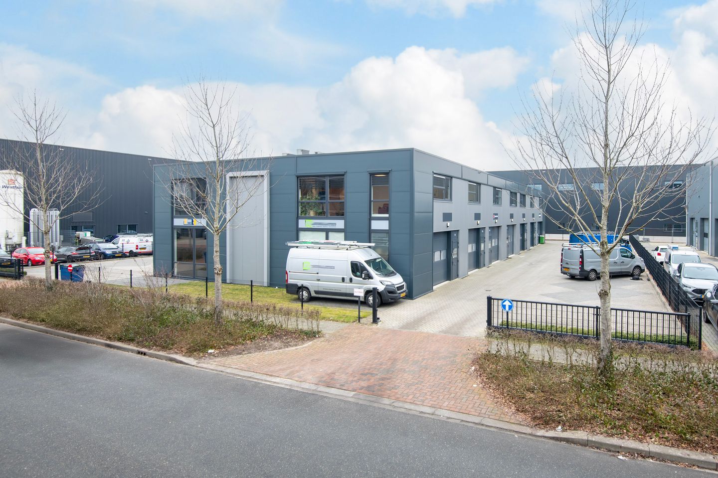 View photo 3 of Riddererf 11