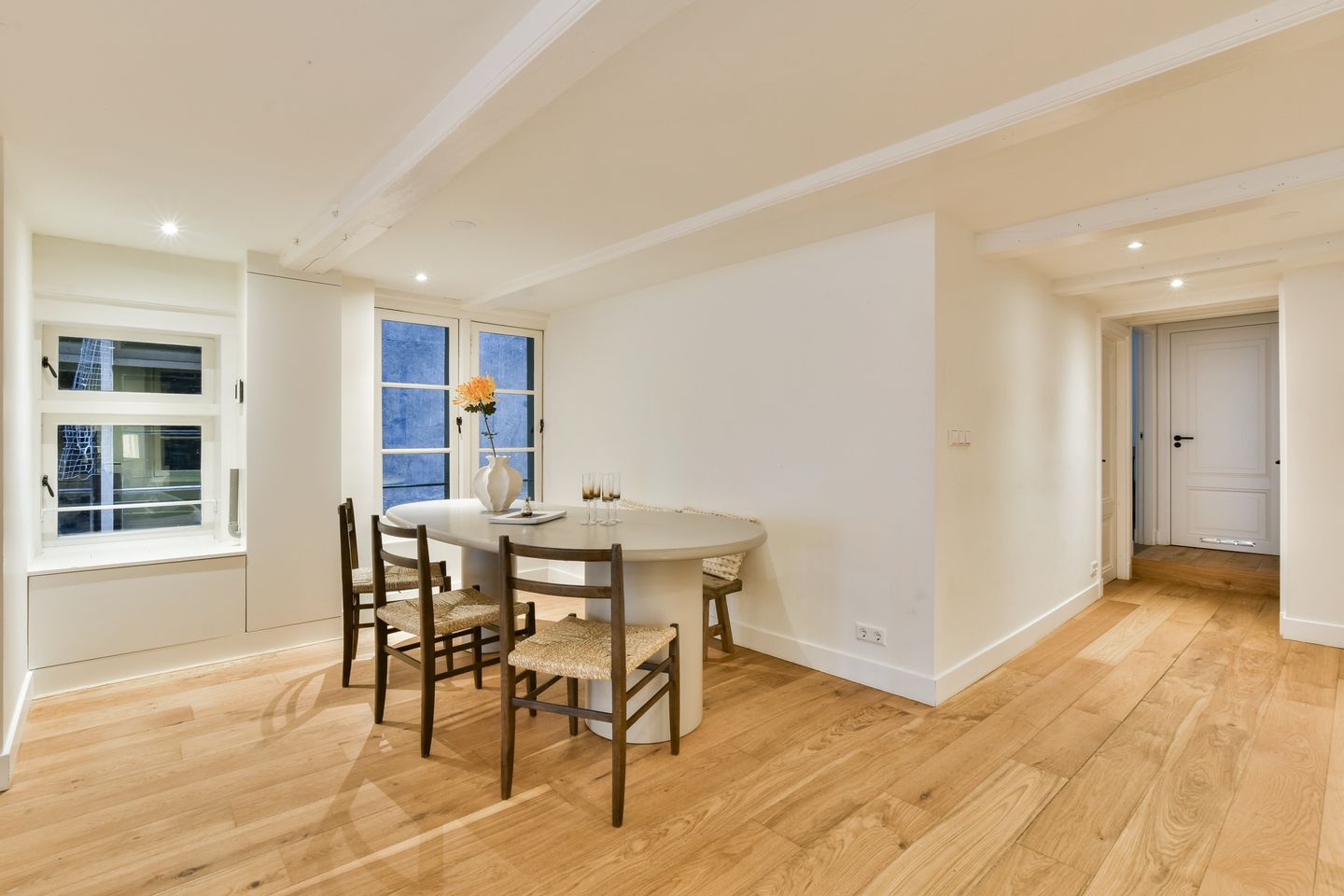 Photo 4 of Oudezijds Achterburgwal 14-B