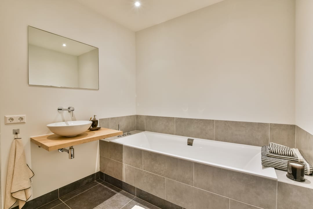 Photo 13 of Oudezijds Achterburgwal 14-B