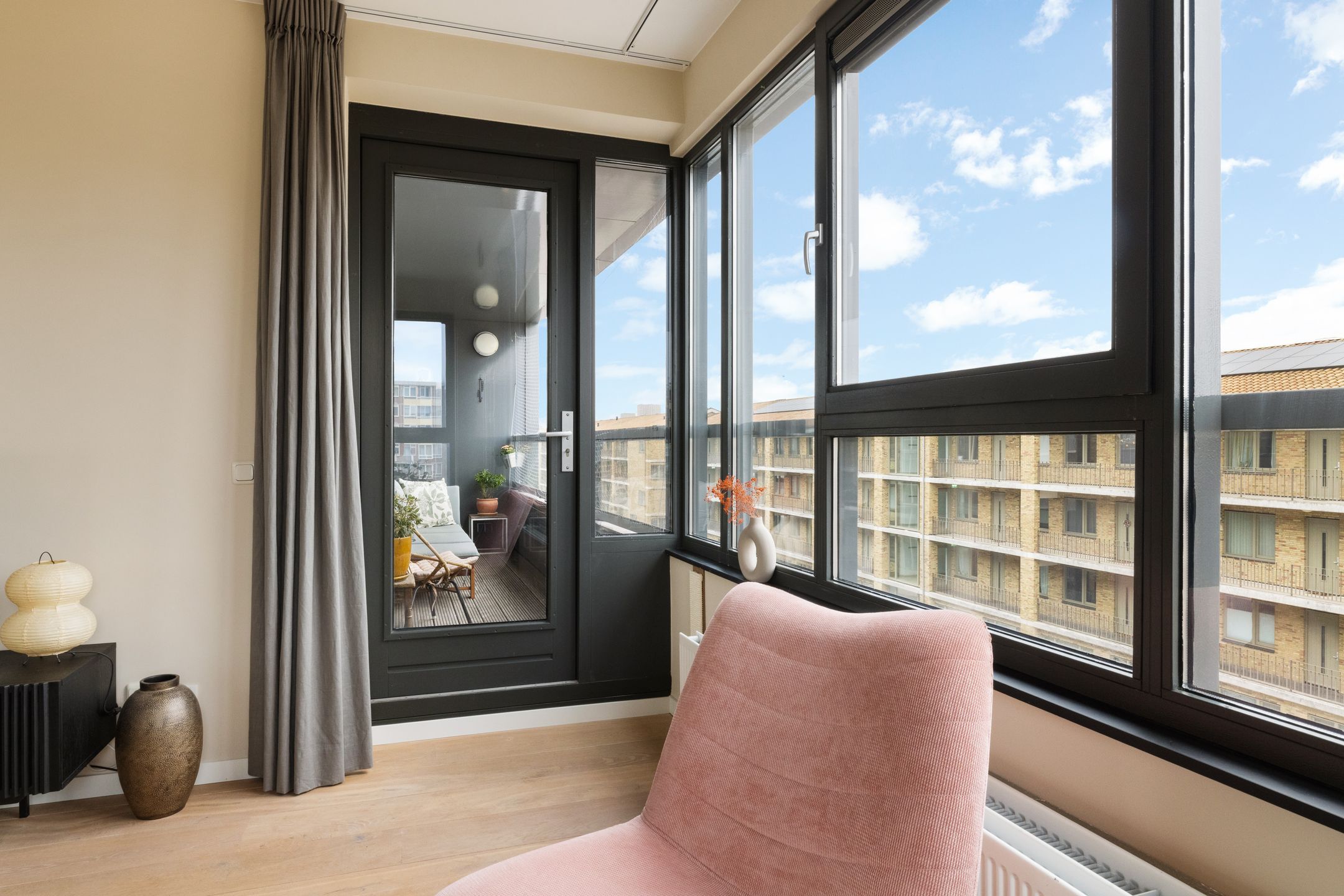 Foto 12 van Derkinderenstraat 176