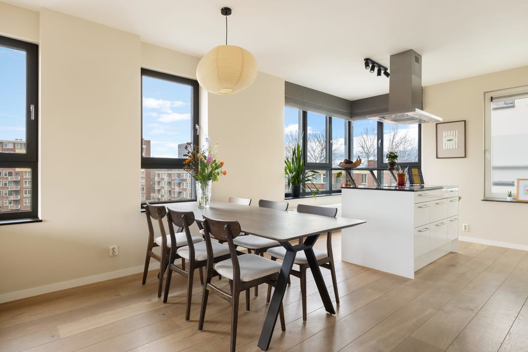 Foto 13 van Derkinderenstraat 176