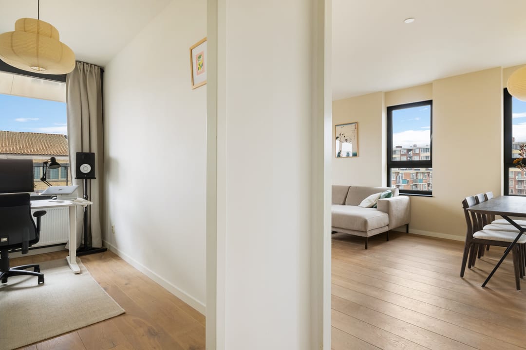 Foto 17 van Derkinderenstraat 176