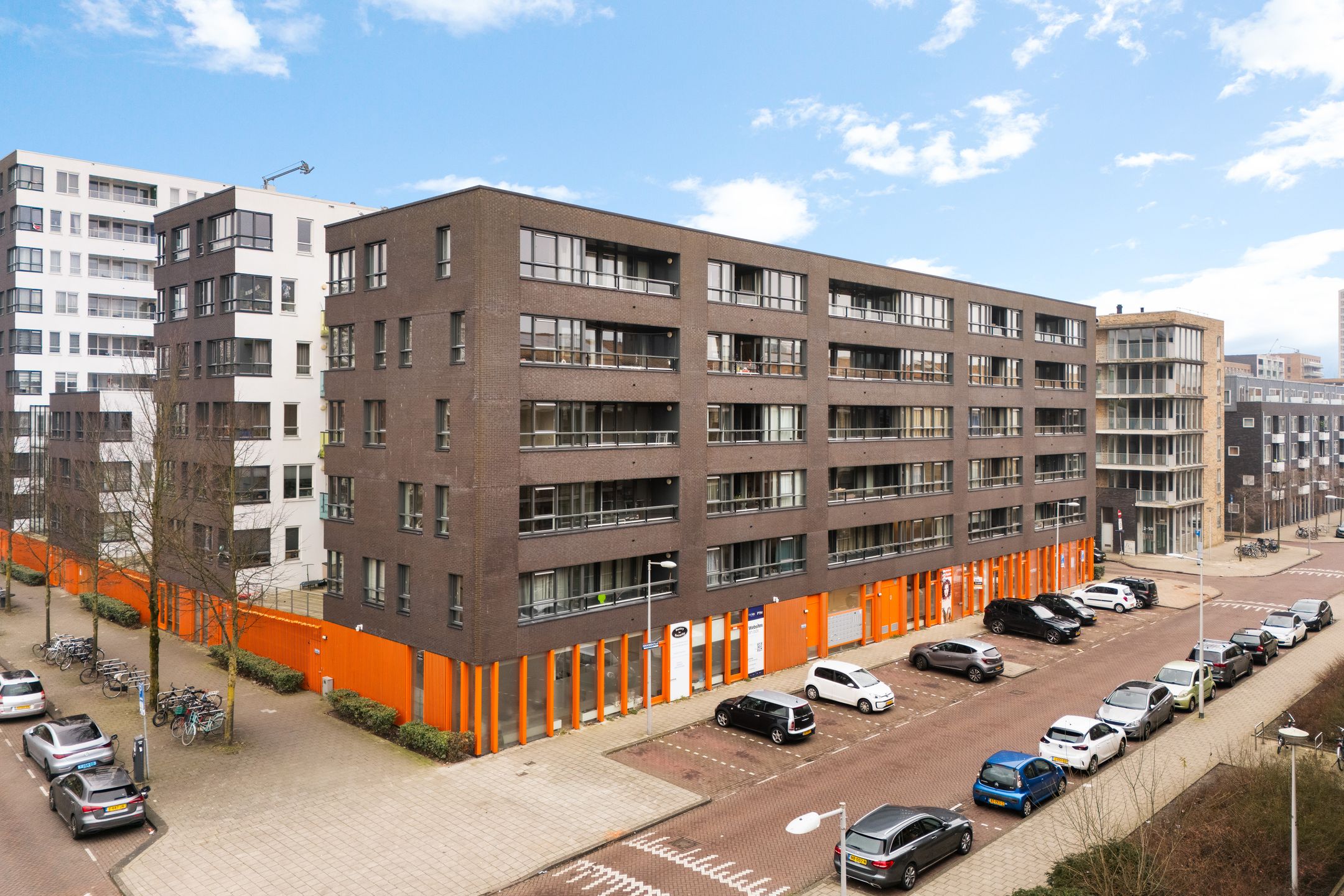 Foto 30 van Derkinderenstraat 176