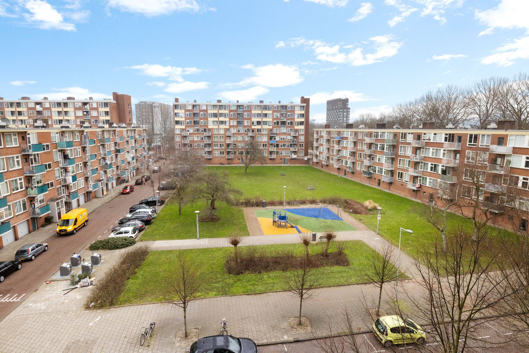 Foto 33 van Derkinderenstraat 176