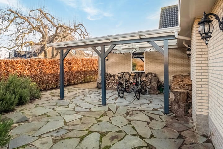 Foto 83 van Kloosring 22