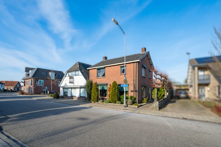 Photo 6 of Doetinchemseweg 32