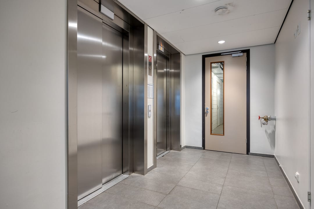 Photo 8 of Perzikweg 84