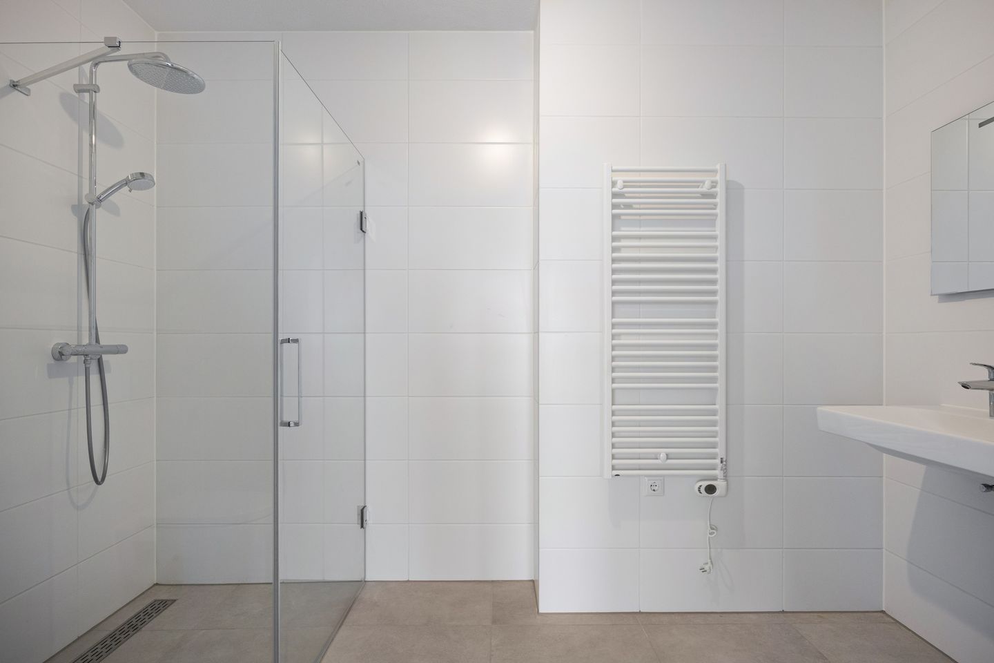 Photo 25 of Perzikweg 84