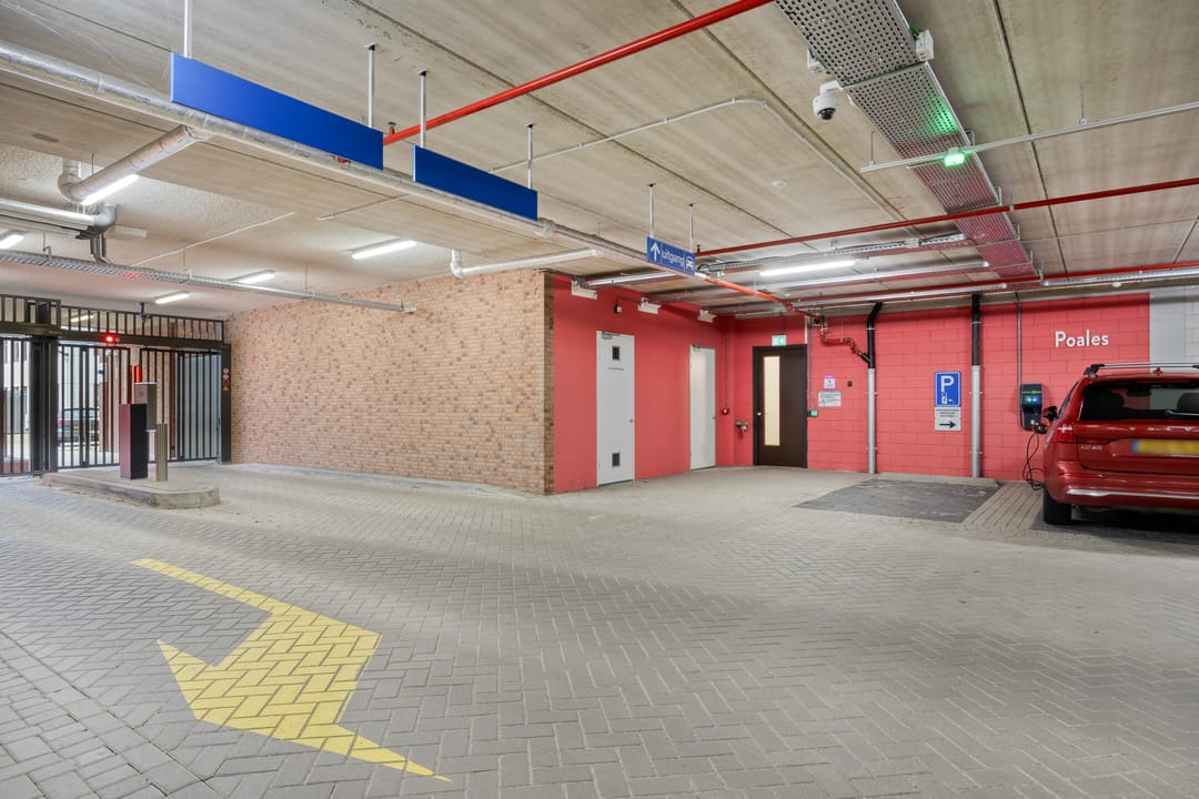 Photo 37 of Perzikweg 84