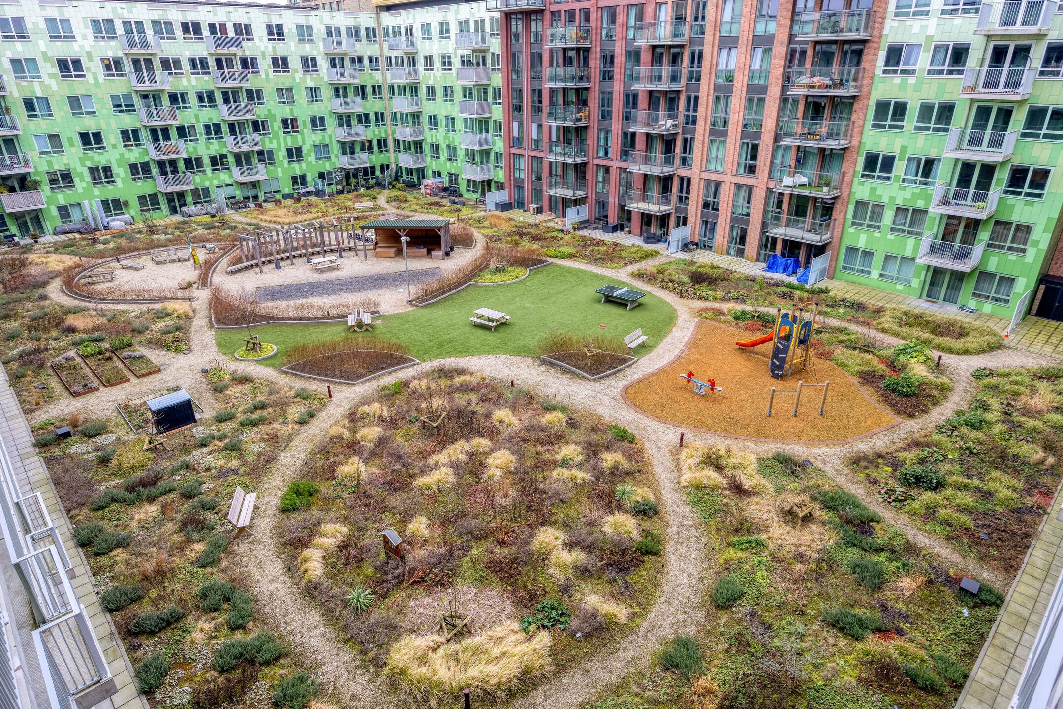 Photo 39 of Perzikweg 84