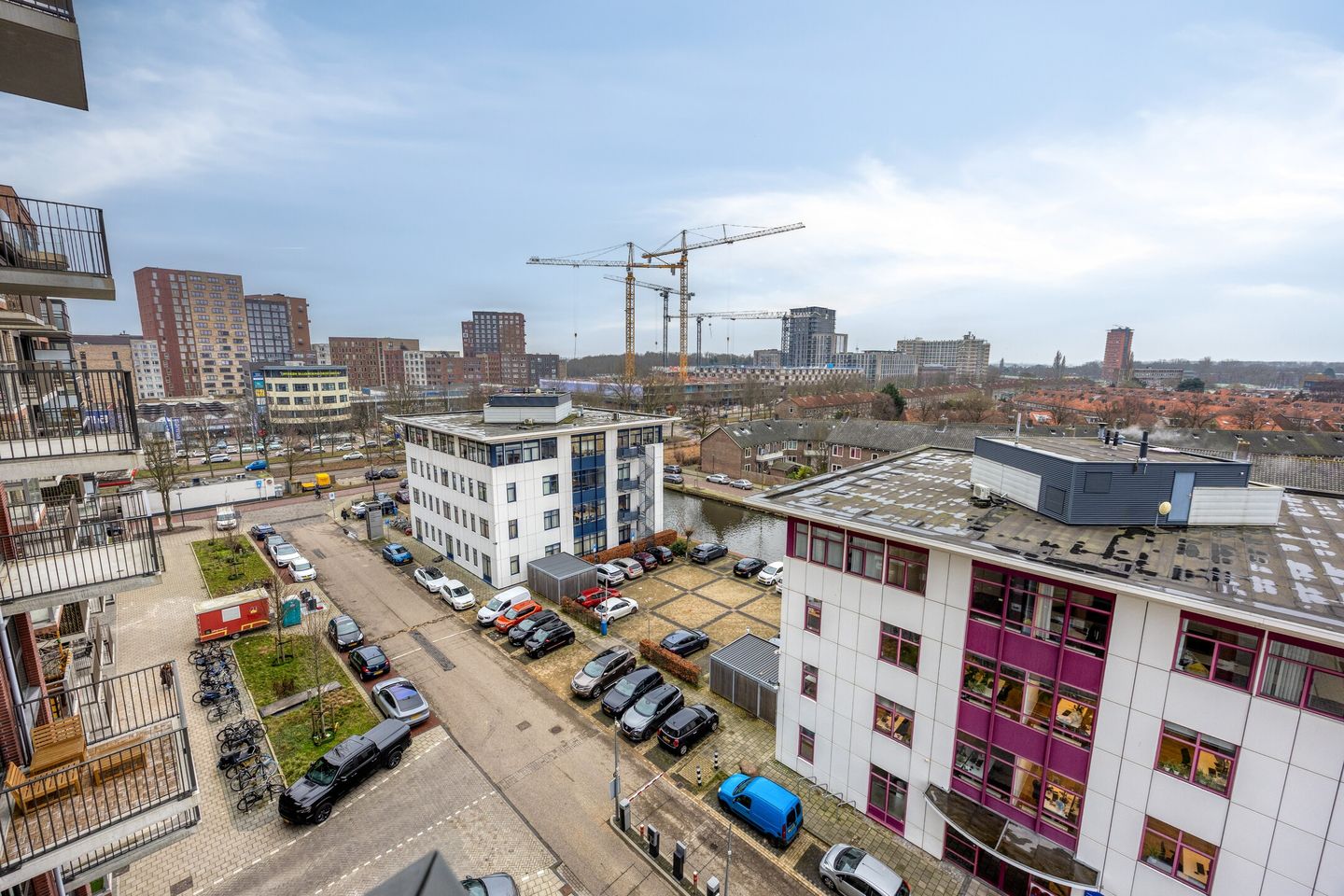 Photo 44 of Perzikweg 84