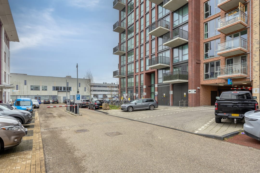 Photo 47 of Perzikweg 84