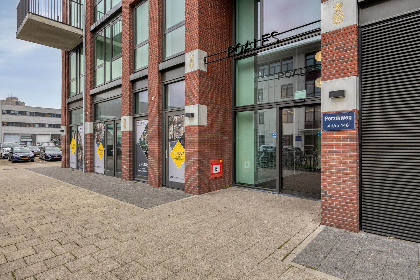 Photo 49 of Perzikweg 84