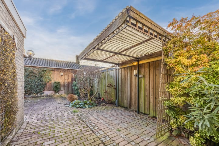 Foto 35 van Zwembadweg 15