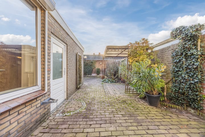 Foto 34 van Zwembadweg 15