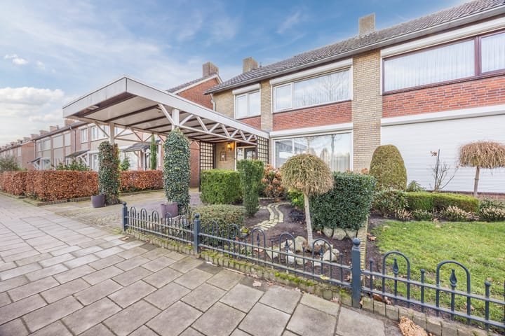 Foto 39 van Zwembadweg 15