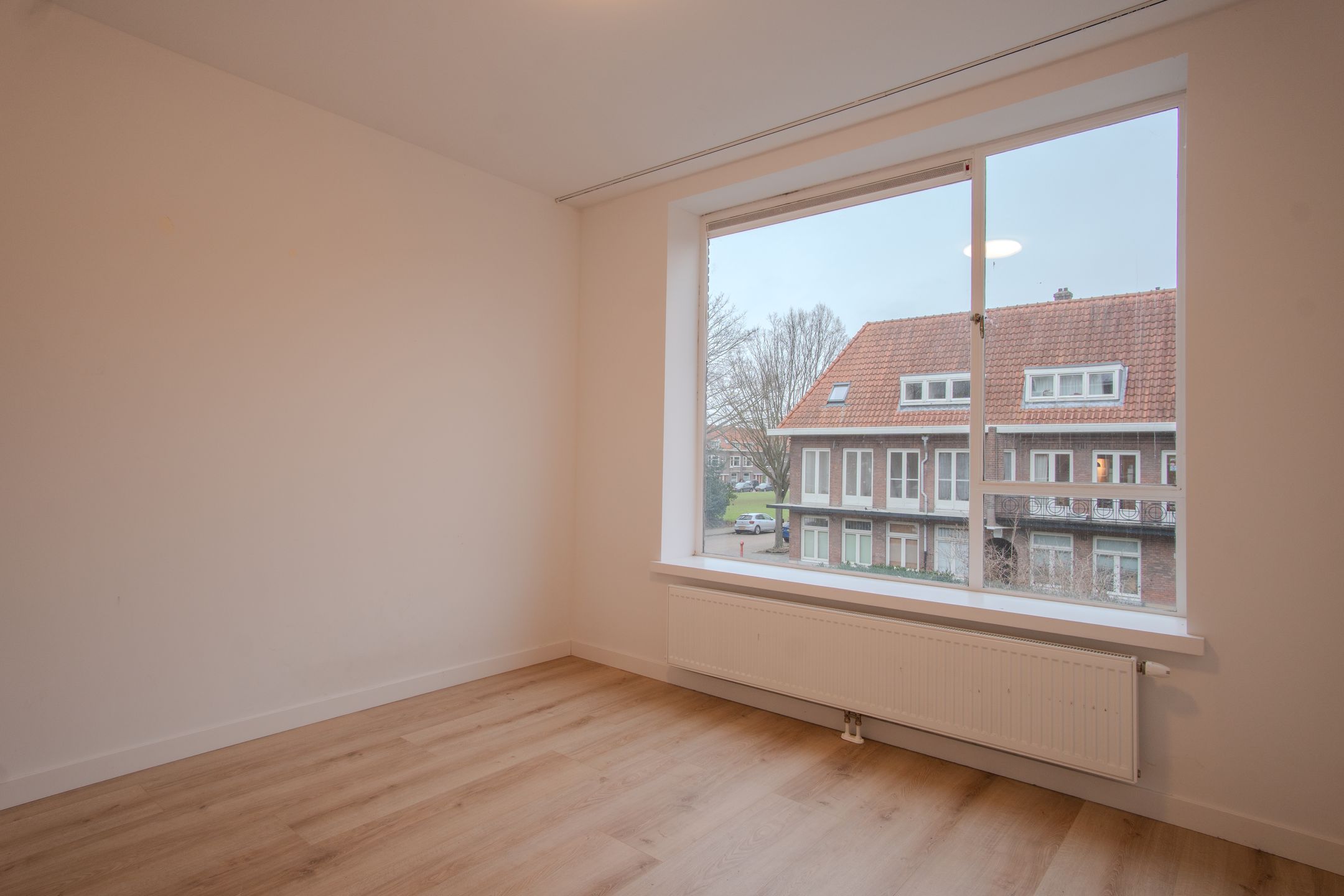 Foto 15 van Johannes van der Waalsstraat 48-1