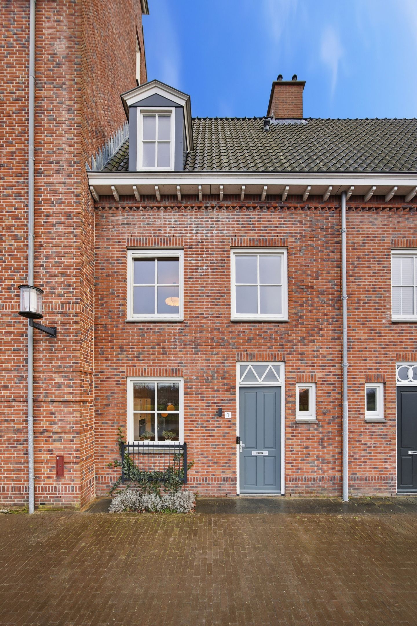 Photo 5 of Frederik Hendrik wal 1