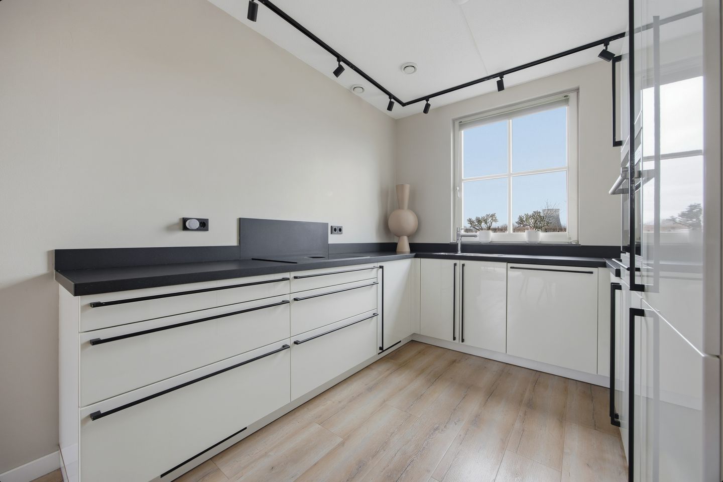 Photo 14 of Frederik Hendrik wal 1